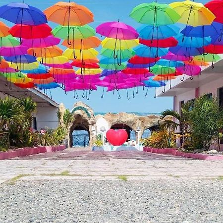 Belle's Beach Resort Bolinao Exterior foto